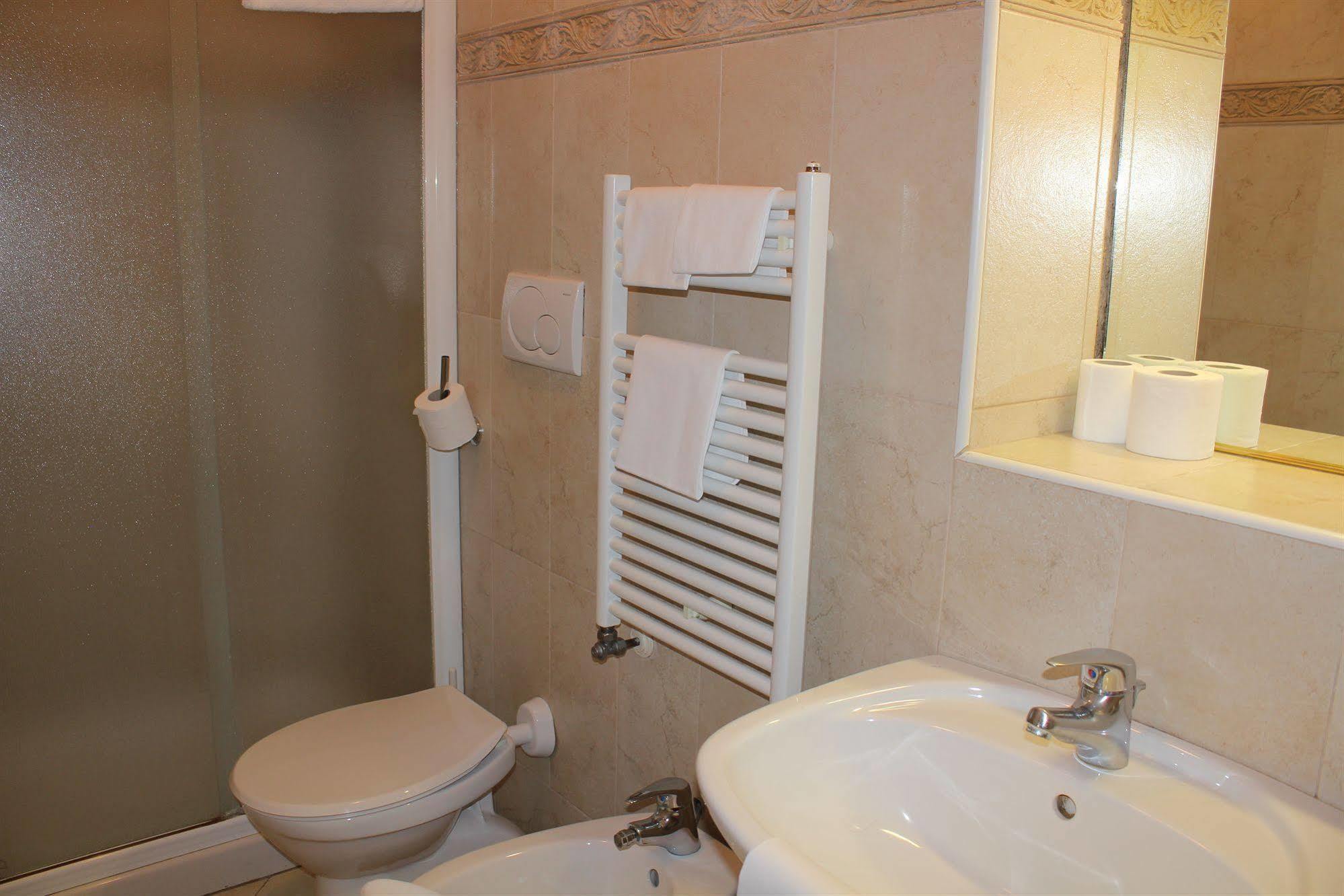 Guesthouse Al Profeta เวนิส ภายนอก รูปภาพ