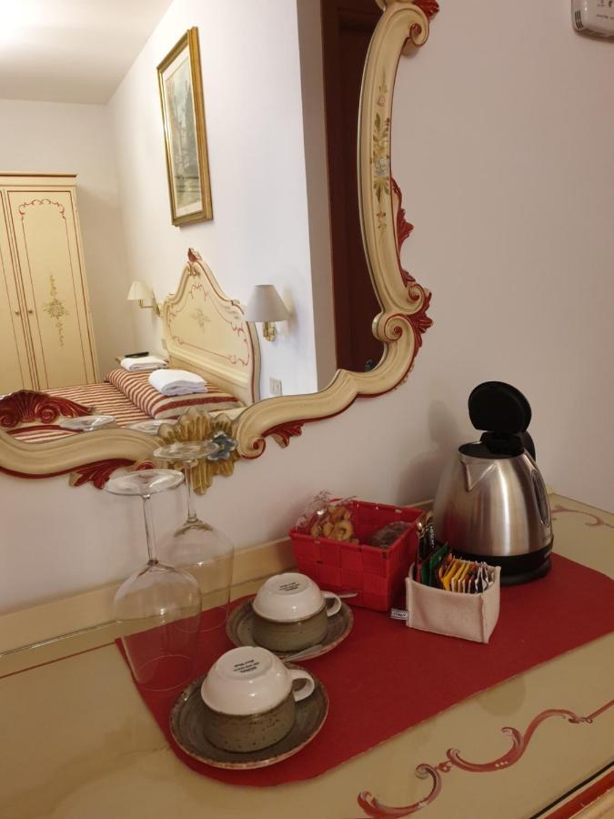 Guesthouse Al Profeta เวนิส ภายนอก รูปภาพ